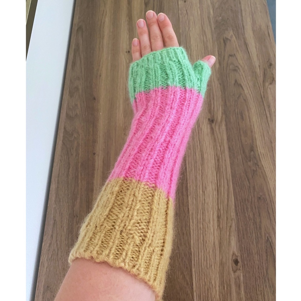 Juicy Couture Fingerless Gloves